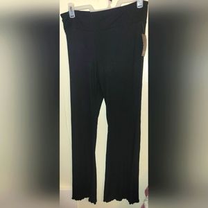 No Boundaries Flare Pants Size XL (15-17)